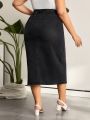 SHEIN LUNE Plus Size High Slit Denim Skirt