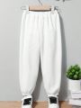 SHEIN Kids HYPEME Boys' Street Style Loose Fit White Gothic Letter Printed Jogger Pants