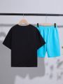 SHEIN Kids HYPEME Boys' Cool And Casual Street Fashion Tag Print Knitted T-Shirt And Shorts Set, Short Sleeve, Round Neck