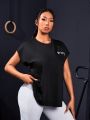 SHEIN Plus Size Men's/Ladies' Round Neck Sports T-Shirt With Letter Print