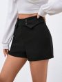 SHEIN Privé Women's Solid Color Button Decorated Shorts