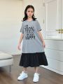 SHEIN Kids EVRYDAY Tween Girls' Loose Round Neck Casual Dress With Color Blocking And Letter Print