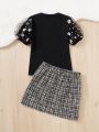 SHEIN Kids FANZEY Tween Girls' Patchwork Flower Mesh Bubble Sleeve T-Shirt With Decorative Button Pockets Applique Lace Skirt