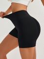 Solid Color Peach Hip Seamless Workout Shorts