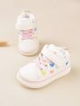 Cozy Cub Girls' Fashionable Heart Pattern Design Comfortable Casual Sports Shoes
