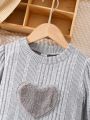SHEIN Kids EVRYDAY Little Girls' Heart Graphic Round Neck Long Sleeve Sweatshirt