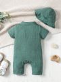 SHEIN 2pcs Baby Toddler Unisex Casual Textured Material Romper With English Collar And Fisherman Hat, For Outings Or Home Use