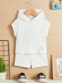 SHEIN Baby Boy Casual And Comfortable Letter & Plaid Pattern Hooded Short Sleeve Top And Shorts Outfit