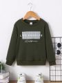 SHEIN Kids EVRYDAY Boys' Fashionable Comfortable Sports Casual Round-Neck Sweatshirt With Letter Print
