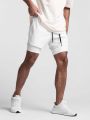 Men 2 In 1 Sports Shorts With Phone Pocket & Towel Loop