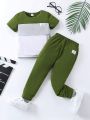 SHEIN Kids SPRTY Boys' (Little) Color Block Patch Detail Top And Pants Set
