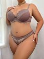 Plus Size Lace Decor Underwire Bra And Triangle Panties Set
