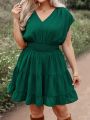 SHEIN LUNE Plus Size Solid Color Waist-Cinching Dress