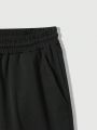 Plus Size Men's Kangaroo Pockets Contrast Drawstring Hoodie And Sweatpants Set