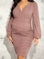SHEIN Maternity V-Neck Lantern Sleeve Pleated Hip-Hugging Dress