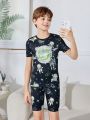 SHEIN Tween Boys' Tight-Fit Casual Round Neck Astronaut Pattern Short Sleeve T-Shirt And Shorts Homewear Set