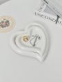 1pc White Heart Shaped Creative Plate For Jewelry Storage
