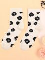 solmariart Fashionable Floral Pattern Mid-calf Socks