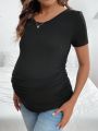 SHEIN Maternity Round Neck Short Sleeve T-Shirt