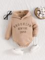 Fashionable Baby Boy'S Letter Printed Hooded Bodysuit
