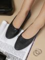 Women's Black Flat Shoes With Bow Decoration