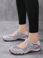 Women's Walking Shoes, Breathable Anti-slippery Bottom Casual Sports Net Surface Lightweight Sneakers In Light Grey