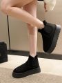 Women's fashionable and simple slip-on thick-soled snow boots, comfortable and warm plush boots in winter