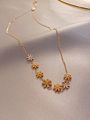 1pc Fashionable Golden Daisy Petals Shaped & Adjustable Titanium Steel Necklace For Teen Girls, Non-fading