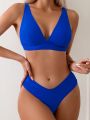 SHEIN Swim Basics Solid Color Wireless Bra And Triangle Bottom Bikini Swimsuit Set
