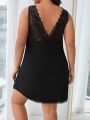 Plus Contrast Lace Scallop Trim Plunging Neck Nightdress
