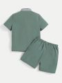 SHEIN Kids EVRYDAY 2pcs Toddler Boys' Casual College Style Polo Shirt And Shorts Set With Button & Colorblock & Flat Knit Design, Suitable For Home, Street And School Scenes, Spring And Summer