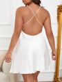 Plus Size Elegant & Exquisite Pearl Chain Strap Skin-Friendly Nightdress With Dressing Gown