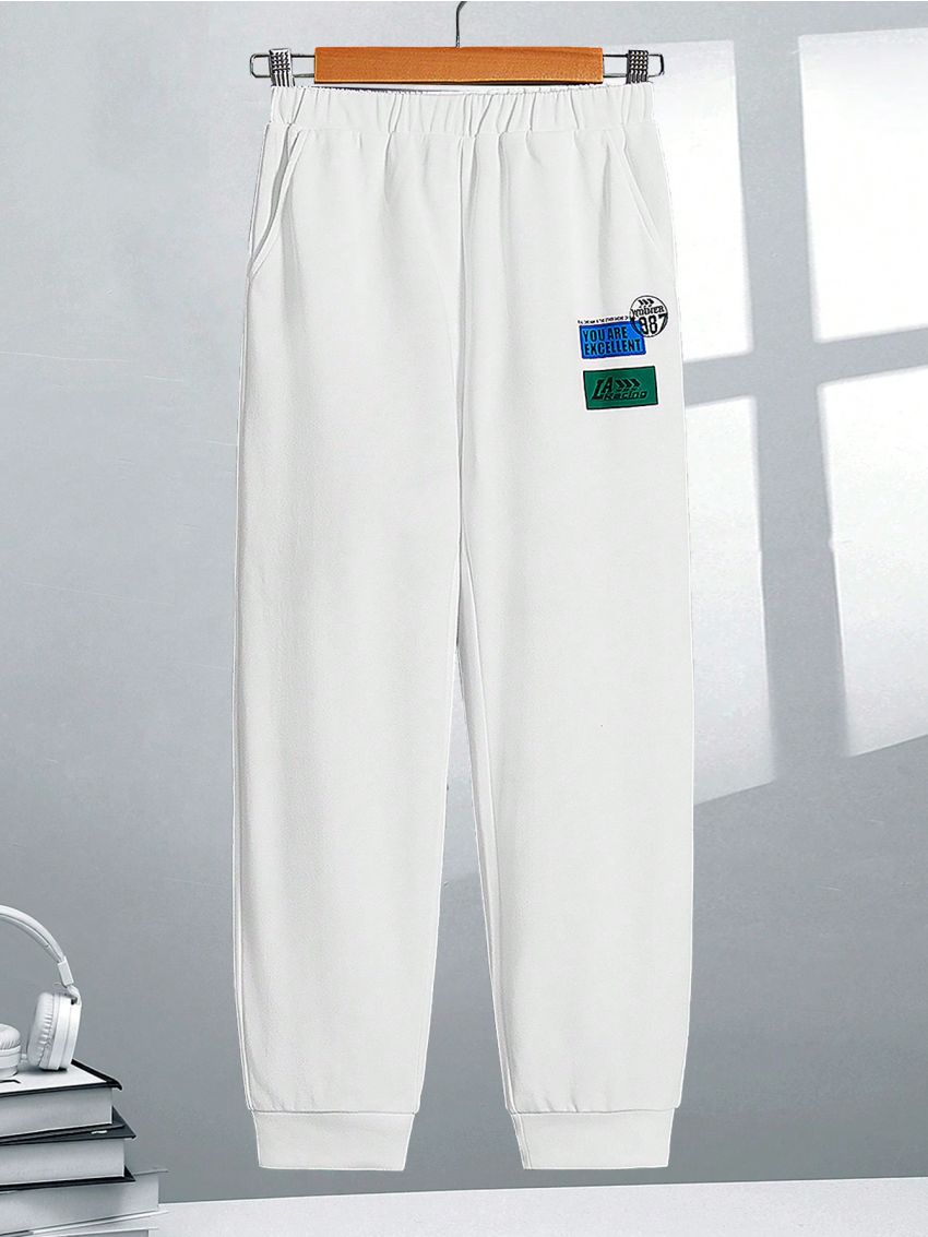 SHEIN Kids EVRYDAY Boys' Casual Slim-Fit Knitted Printed Tapered Sweatpants