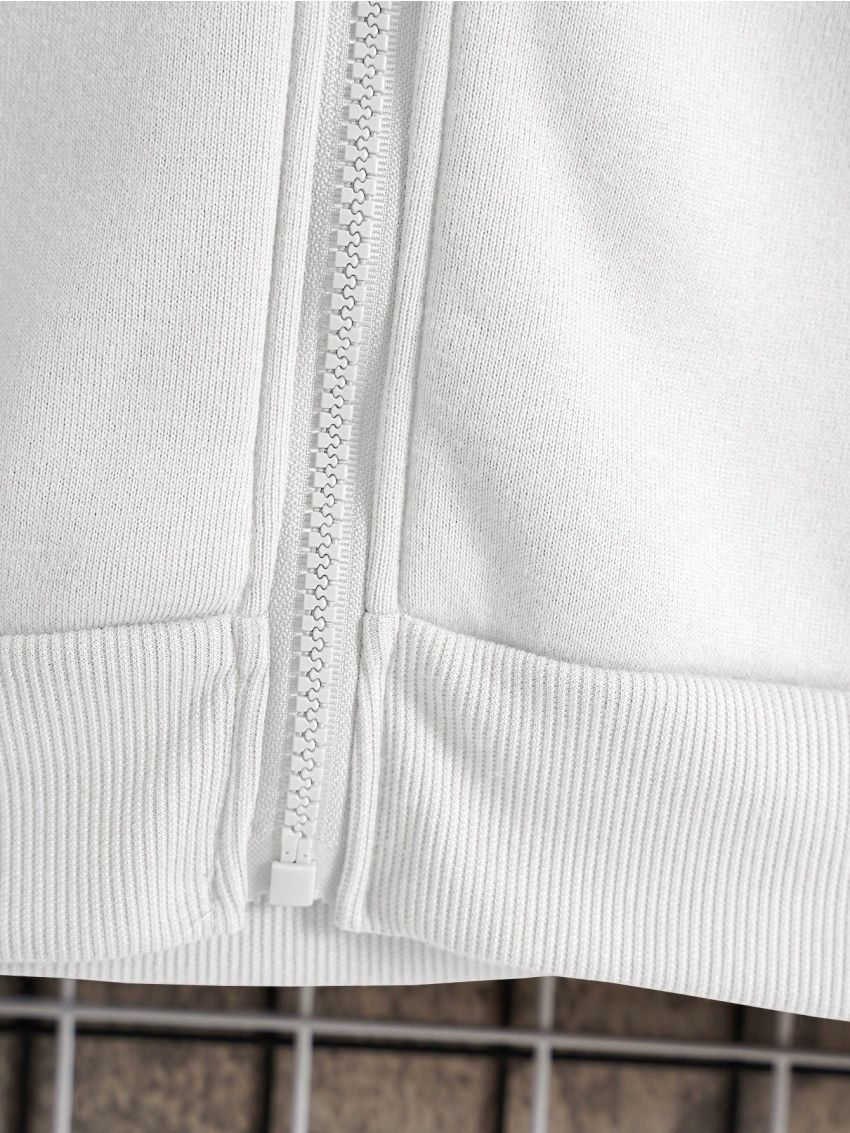 Men's Kangaroo Pocket Drawstring Hoodie With Warm Lining And Zipper Closure