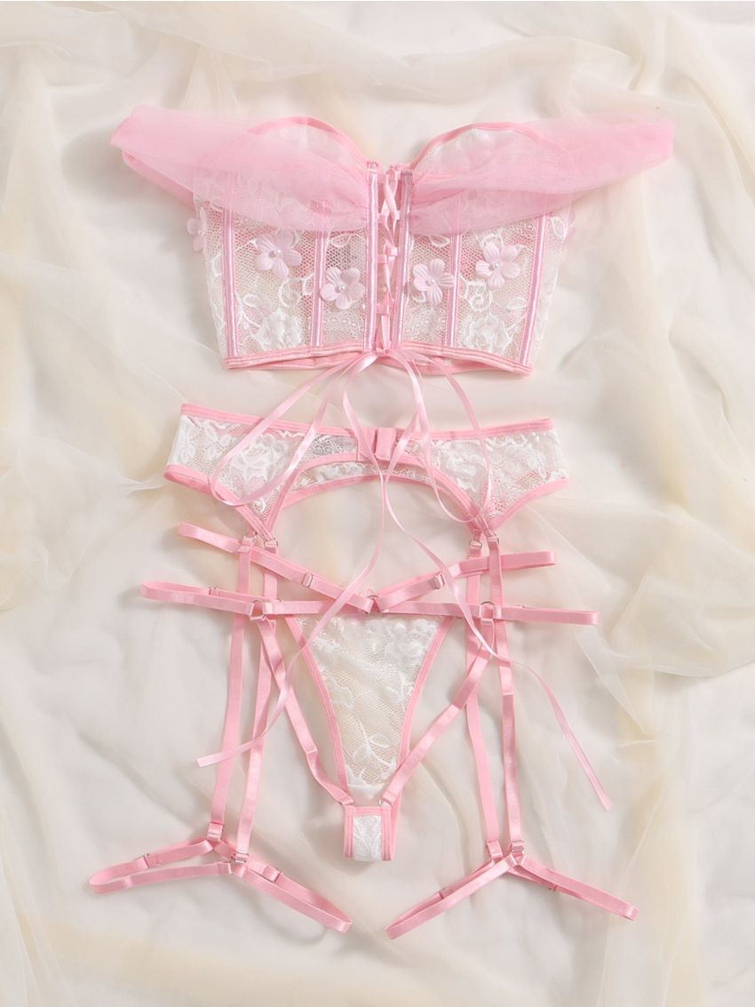 Appliques Underwire Garter Lingerie Set