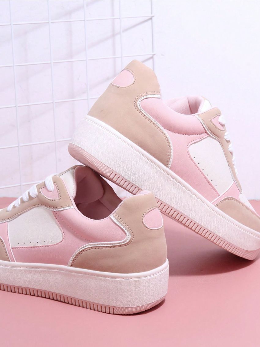 Women's Casual Athletic Shoes