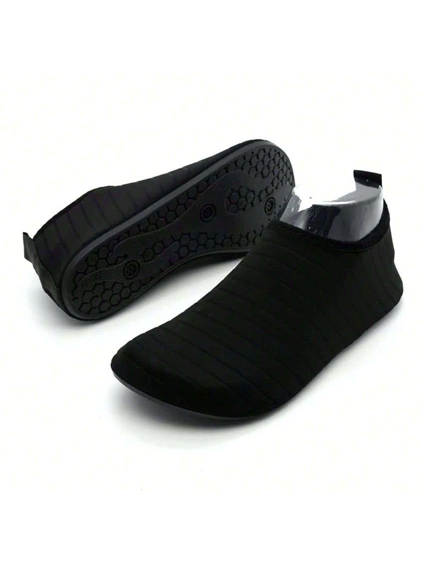 BenBoy Men Striped Pattern Sneakers, Sport Outdoor Polyester Aqua Socks