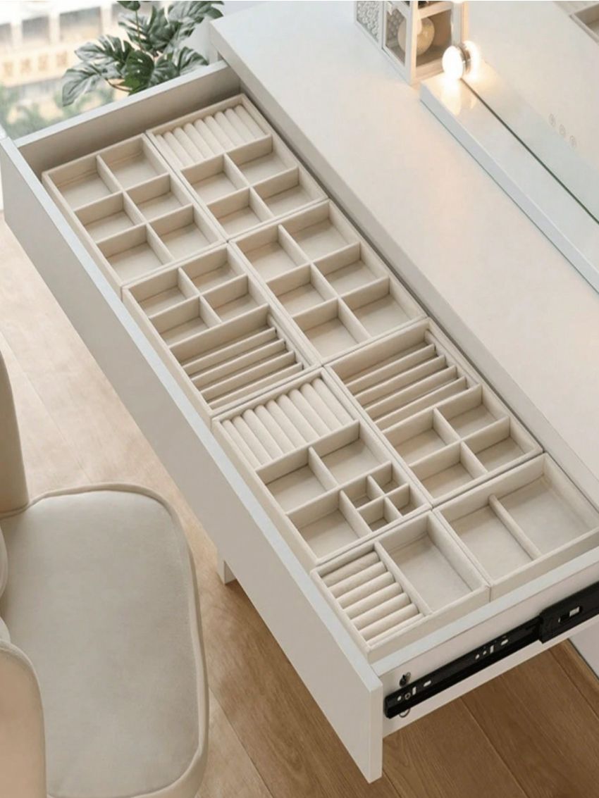 1pc Jewelry Ring Accessory Storage Box