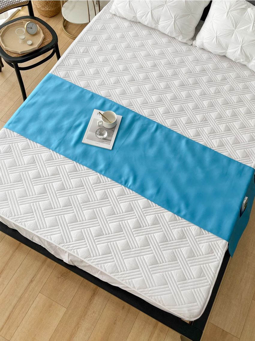 Solid Color Bed Runner With Side Pocket