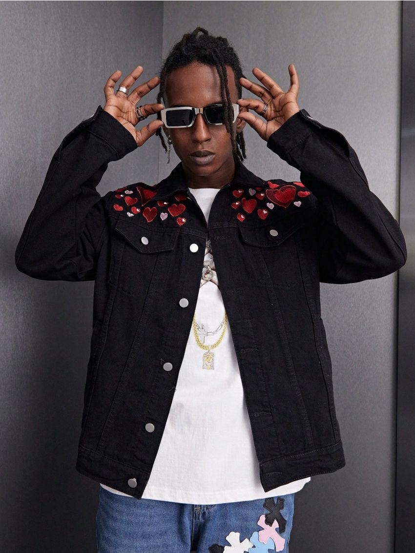 Manfinity EMRG Men's Jean Jacket With Heart-shaped Pattern And Flap Detail