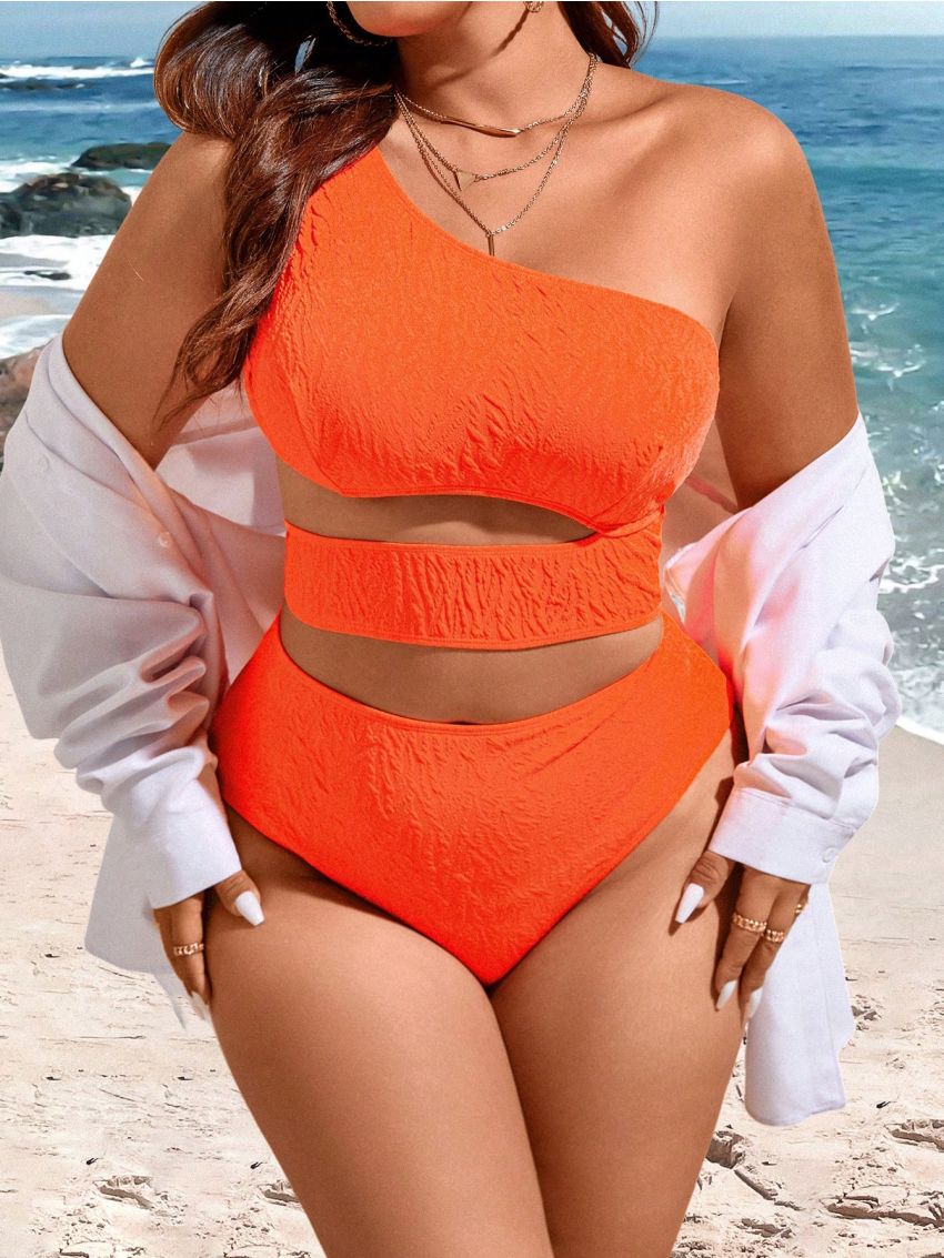 SHEIN Swim Basics Plus Size Monochrome Asymmetric Neckline Bikini Top And Swimsuit Set With Swim Shorts