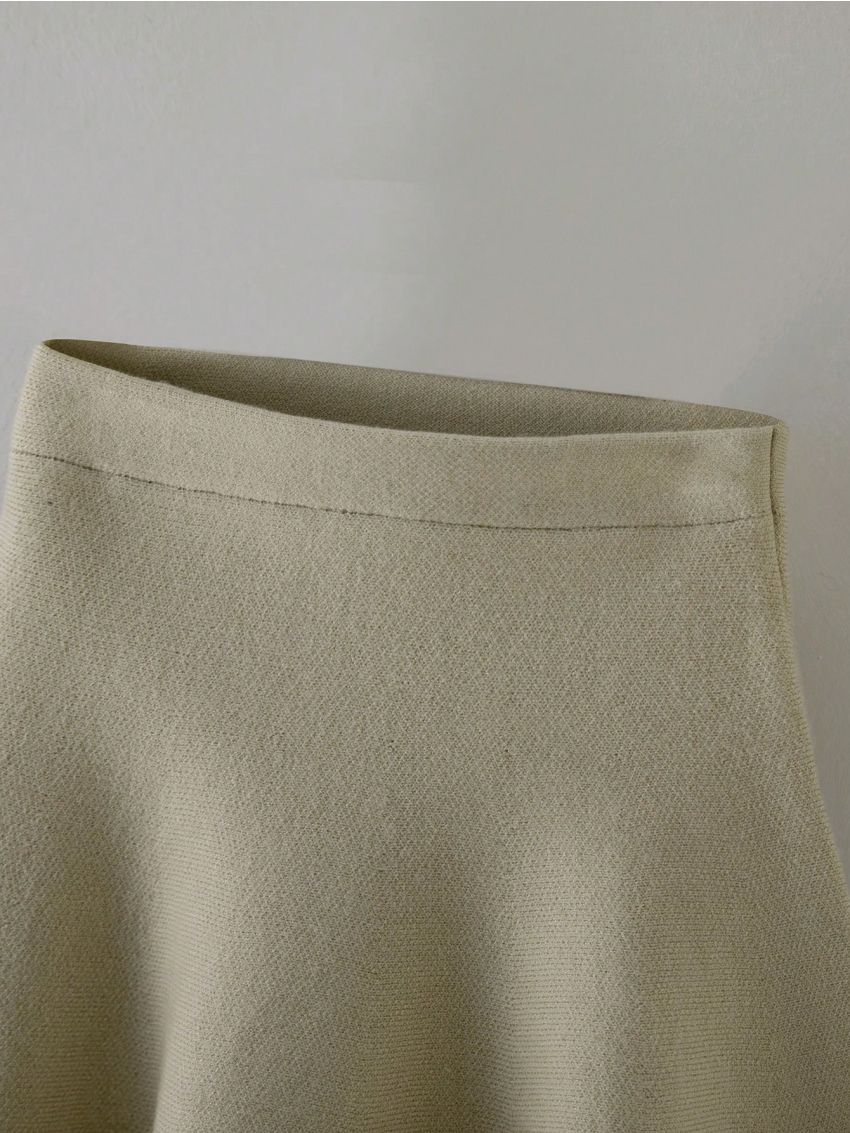 Young Girl Flare Hem Sweater Skirt