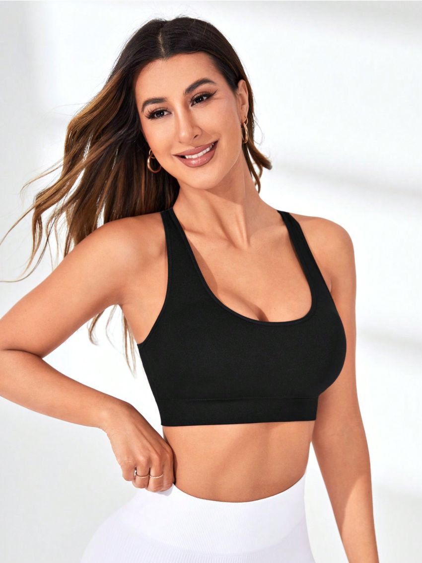 Yoga Basic Ladies' Seamless Sports Bra With Adjustable Criss-Cross Lettered Strap