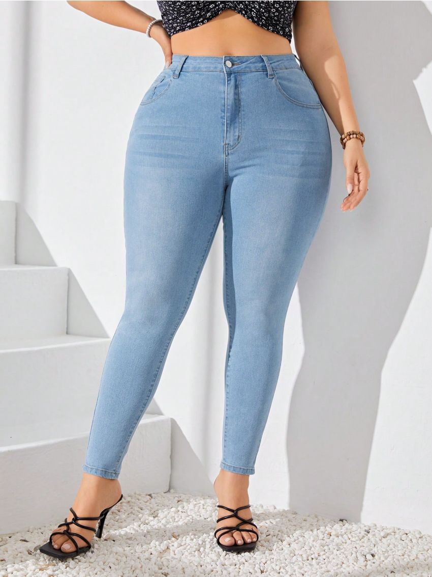 SHEIN VCAY Plus Size Slim Fit Jeans