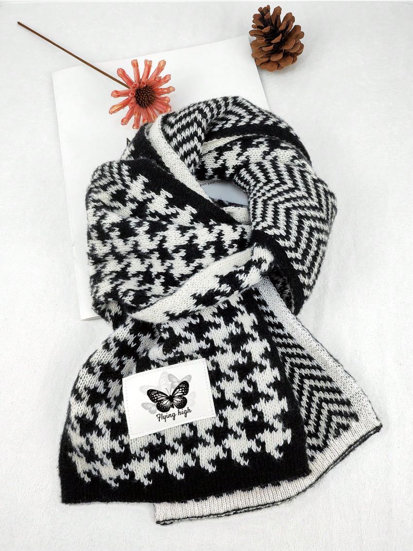 LM Estudio Butterfly & Houndstooth Patterned Cute Short Double-sided Knitted Scarf For Women, Autumn And Winter