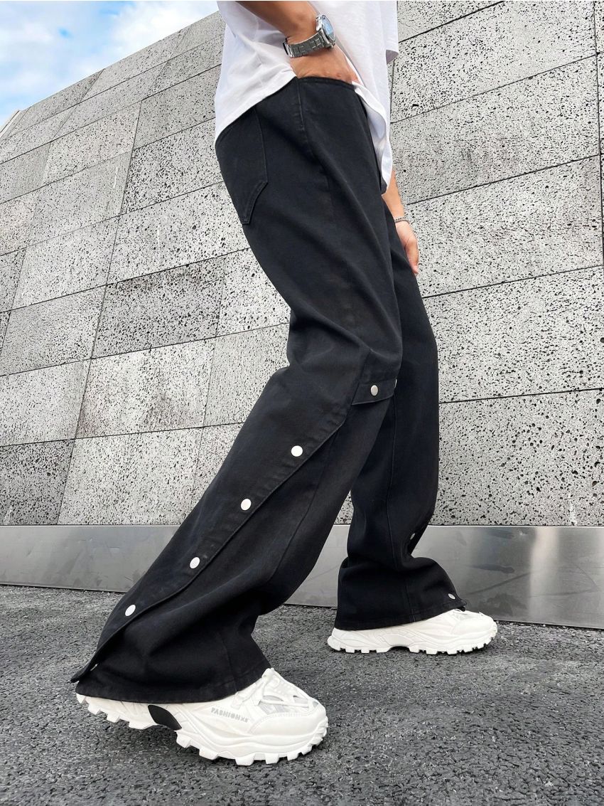 Manfinity EMRG Loose Men's Button Detail Jeans