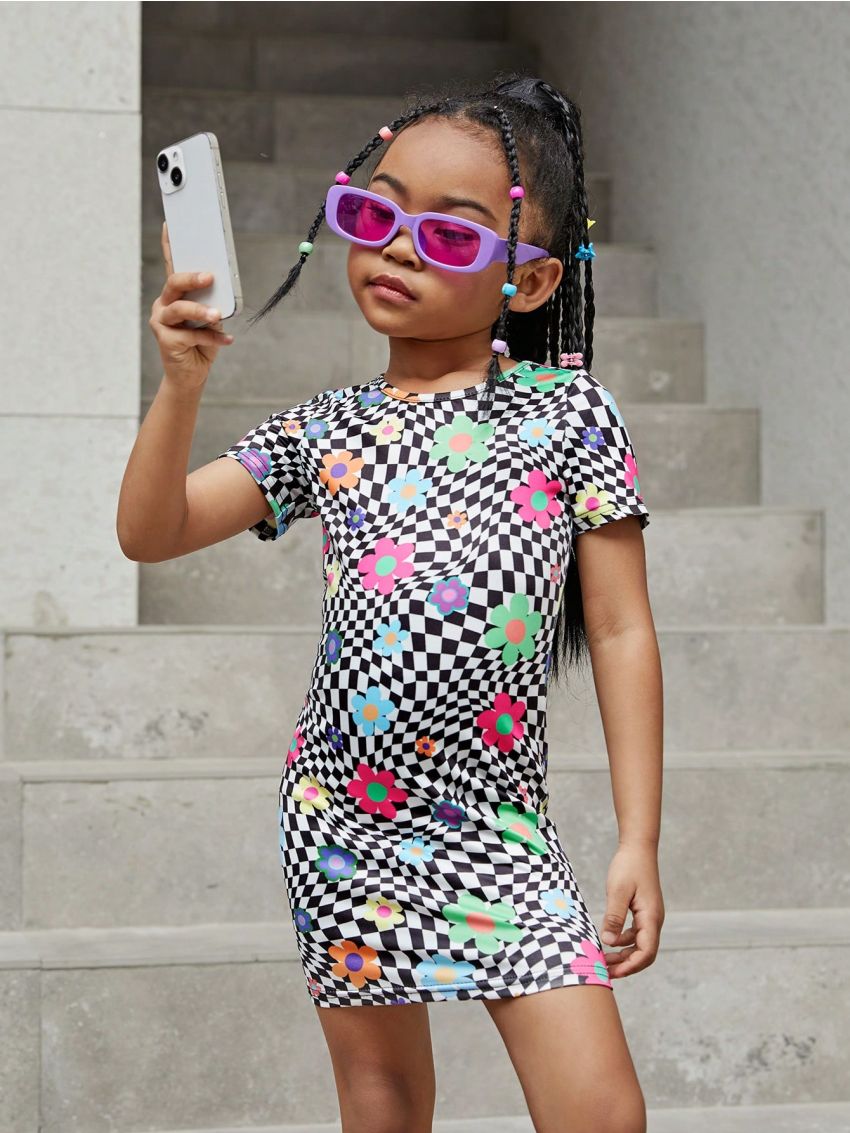SHEIN Kids Cooltwn Young Girl's Casual Knitted Short Sleeve Dress With Floral & Checkerboard Pattern Print For Spring/Summer