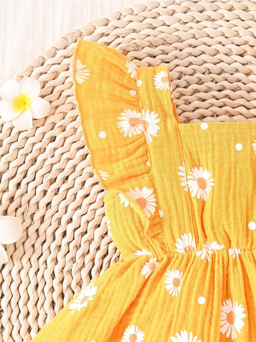 SHEIN Baby Girl Daisy Print Ruffled Hem Dress