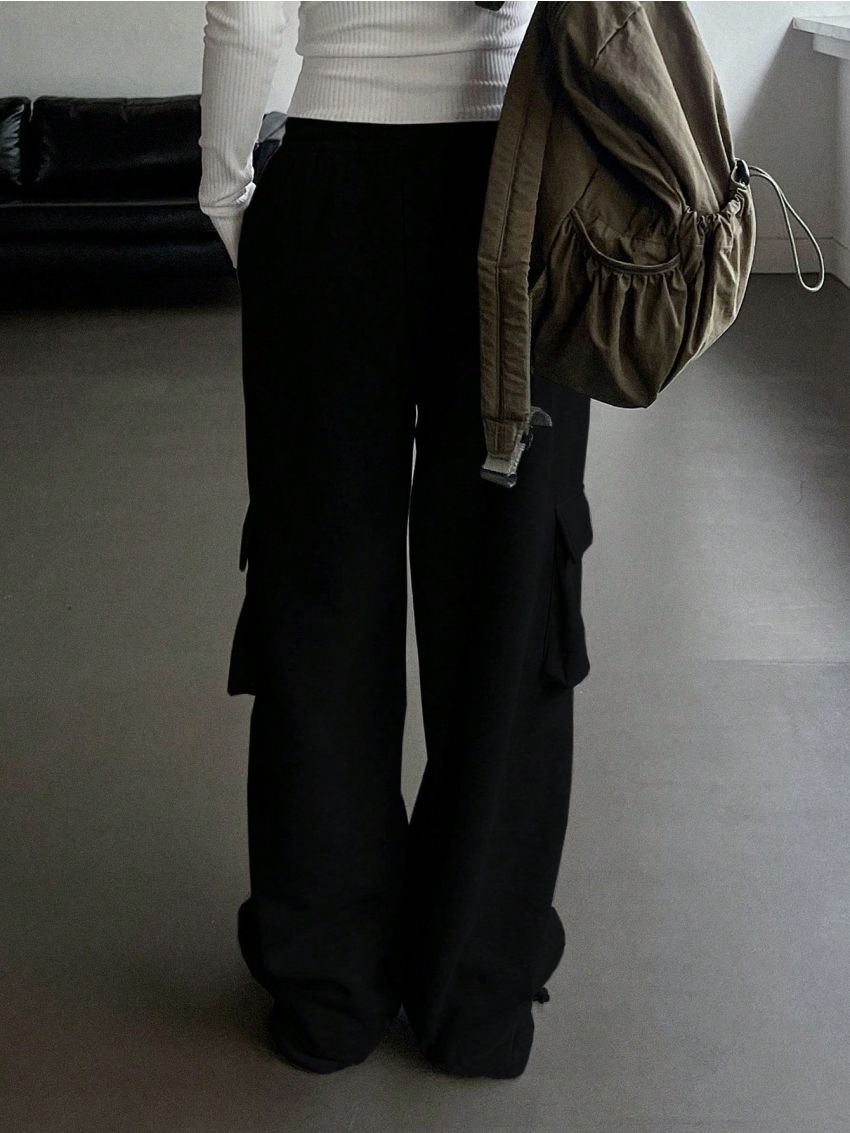 DAZY Ladies' Drawstring Waist Workwear Cargo Shorts With Pockets