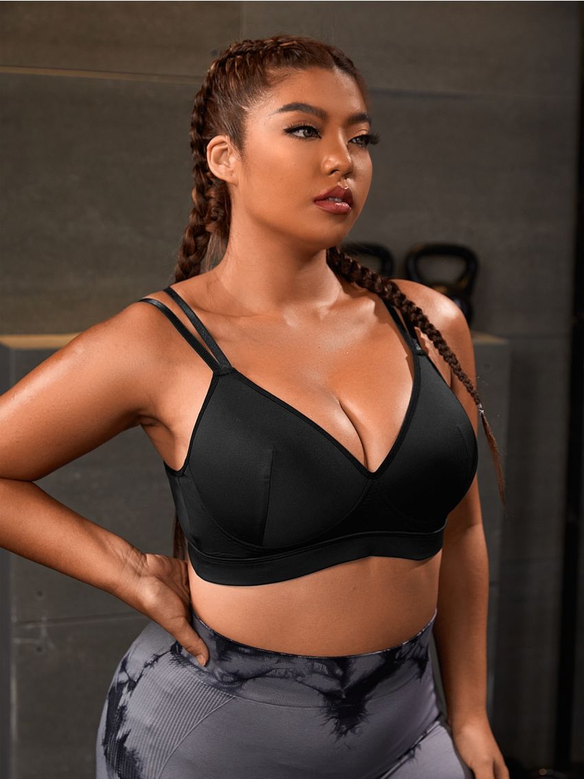 Yoga Basic Plus Solid Crisscross Back Sports Bra